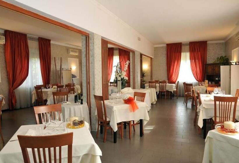 בית מלון כפרי Mini Palace  Country House