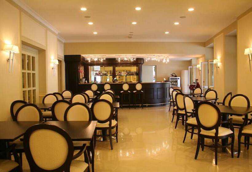 酒店 Miramare & Spa