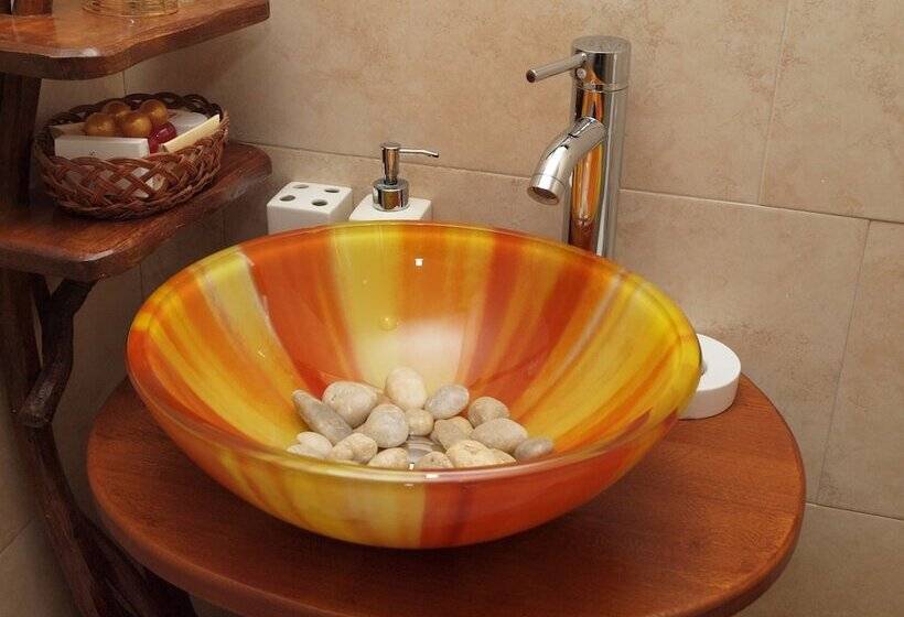 فندق Momini Dvori Boutique Guest House