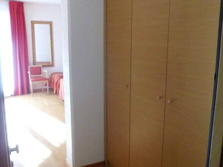 Отель Oasi Wellness & Spa