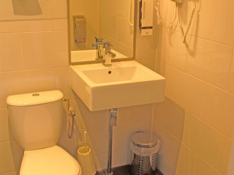 בית מלון כפרי Sparks Hostel