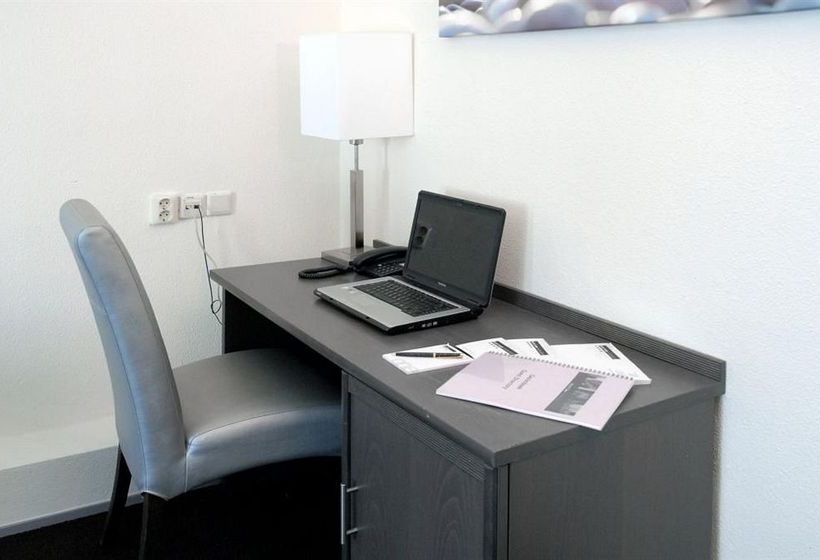 酒店 Sparks Hostel