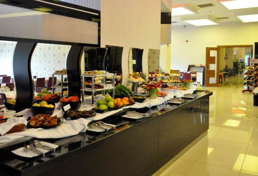 בית מלון כפרי Orty Airport