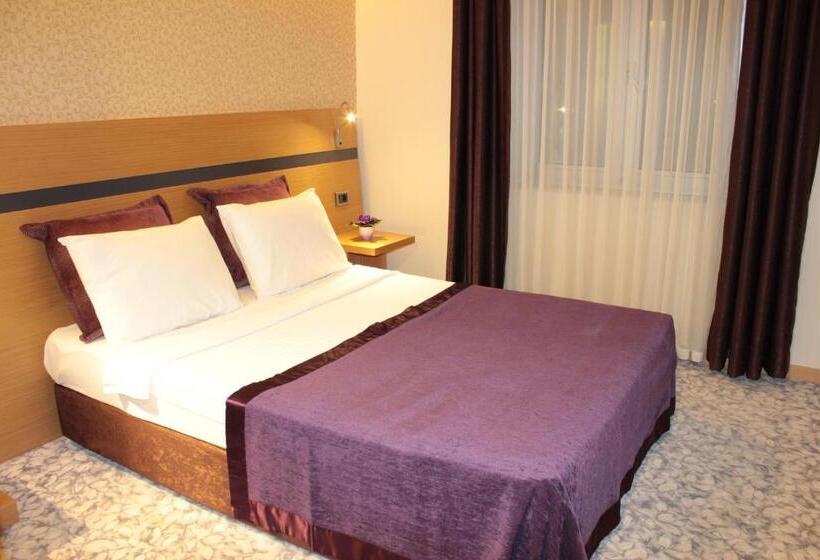 هتل Osaka Airport