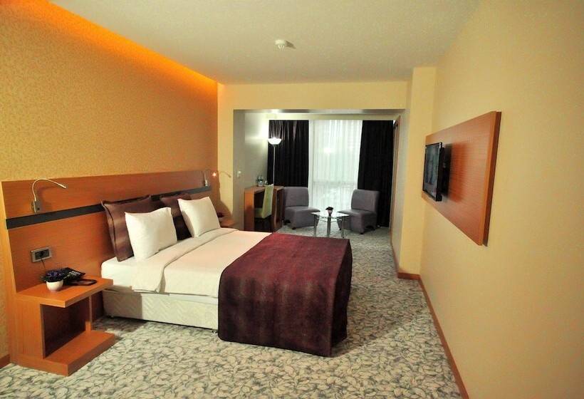 هتل Osaka Airport