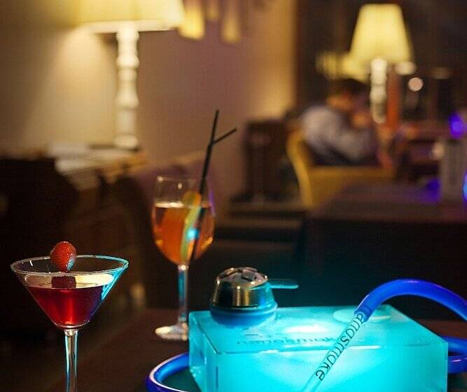 هتل Panorama Lviv