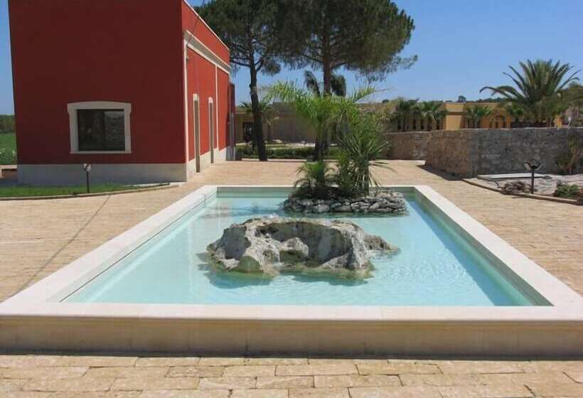 בית מלון כפרי Petraria Resort