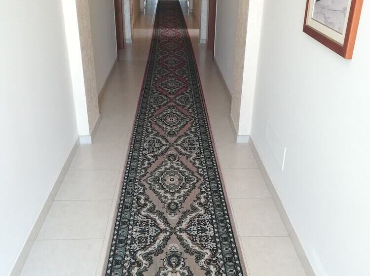 בית מלון כפרי Petraria Resort