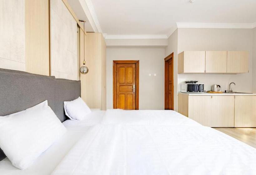 هتل Piccolo Mondo By Citybookings