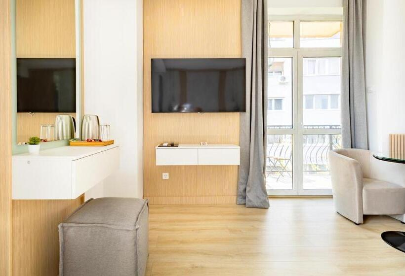 هتل Piccolo Mondo By Citybookings