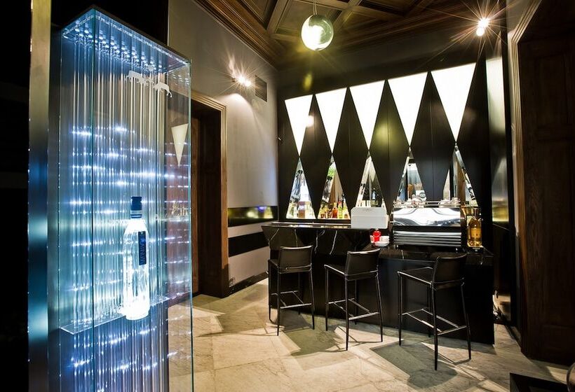 Platinum Palace Boutique Hotel & Spa