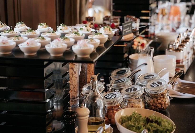 Platinum Palace Boutique Hotel & Spa