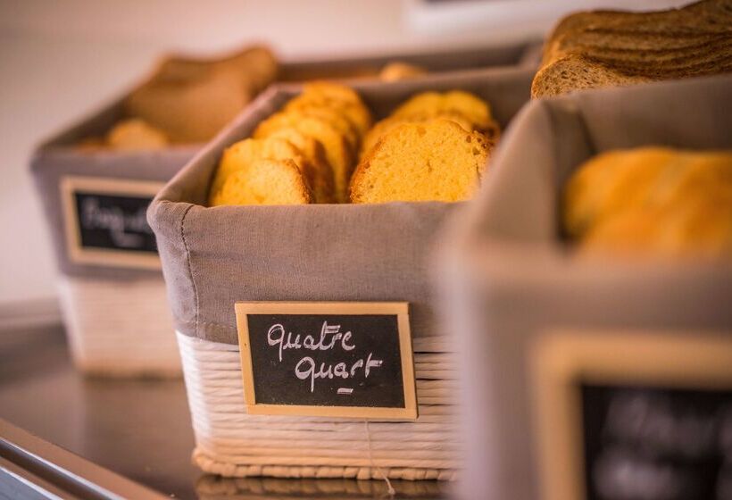 Отель Premiere Classe Rungis   Orly