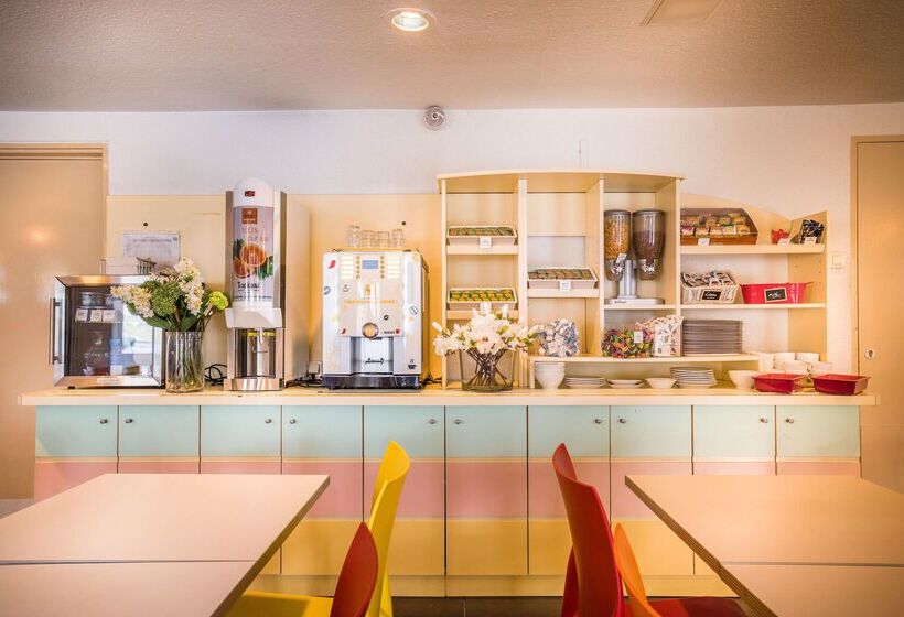 Отель Premiere Classe Rungis   Orly