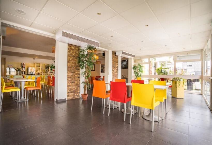 Отель Premiere Classe Rungis   Orly