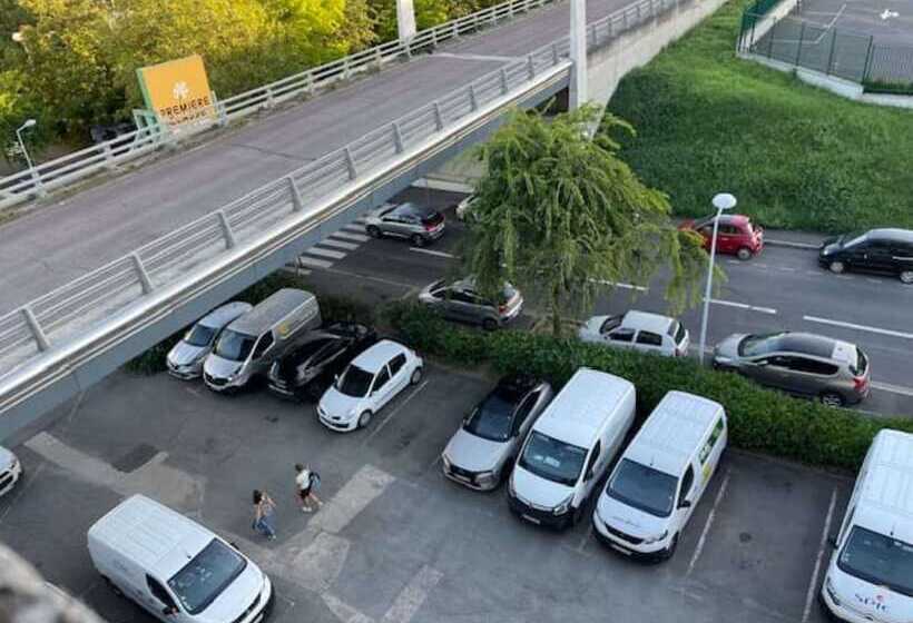 Отель Premiere Classe Rungis   Orly