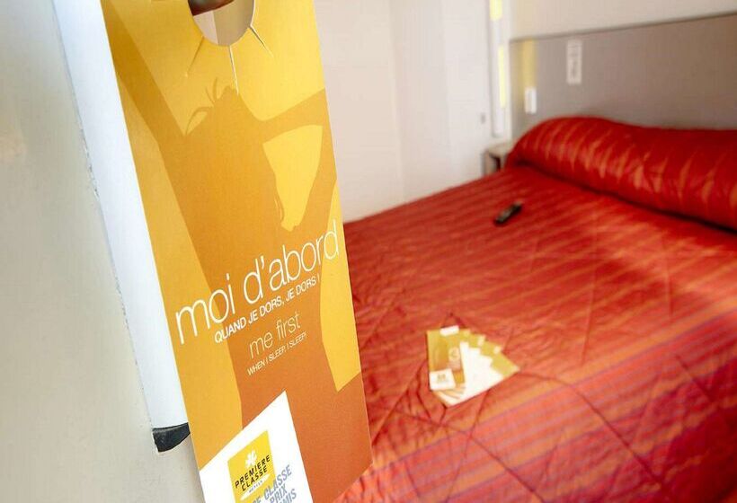 בית מלון כפרי Premiere Classe Salon De Provence