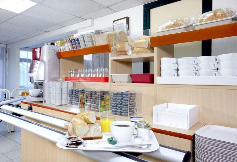 酒店 Premiere Classe Tarbes  Bastillac