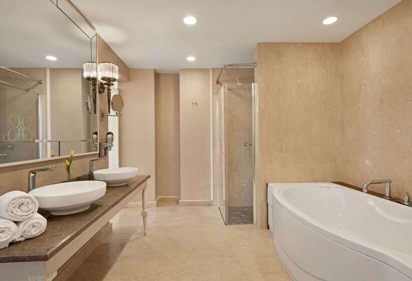 هتل Ramada Plaza By Wyndham Mardin