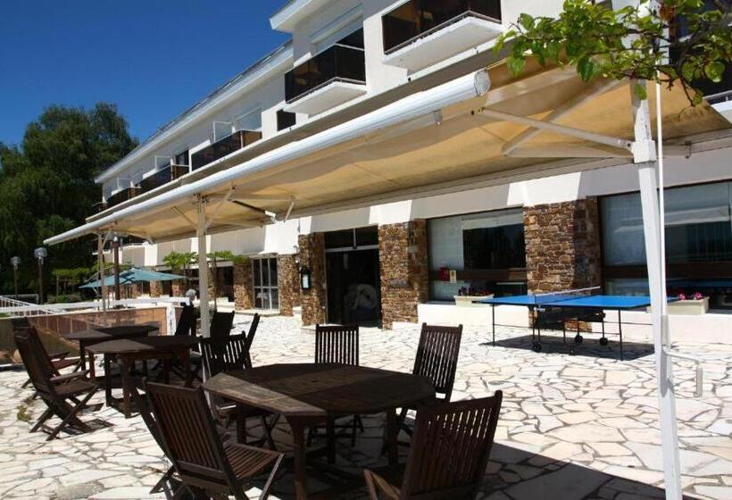 Отель Authentic By Balladins – Rodez / Le Ségala