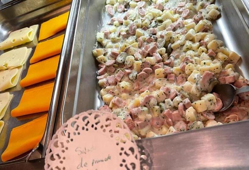 Отель Authentic By Balladins – Rodez / Le Ségala