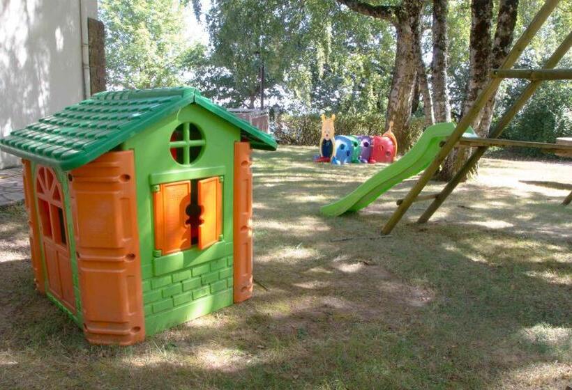 Отель Authentic By Balladins – Rodez / Le Ségala