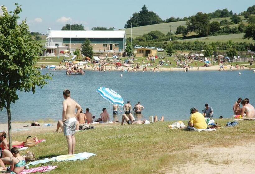 Отель Authentic By Balladins – Rodez / Le Ségala