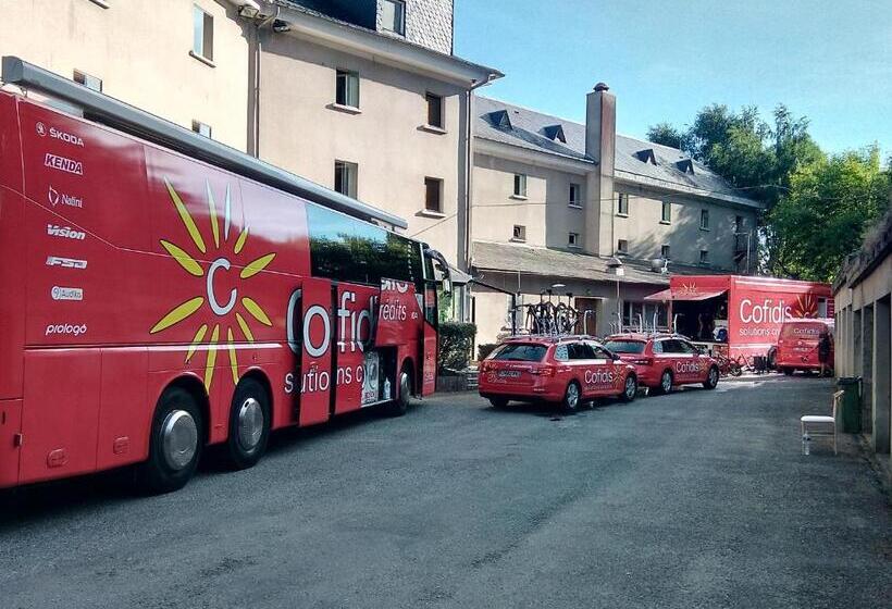 Отель Authentic By Balladins – Rodez / Le Ségala