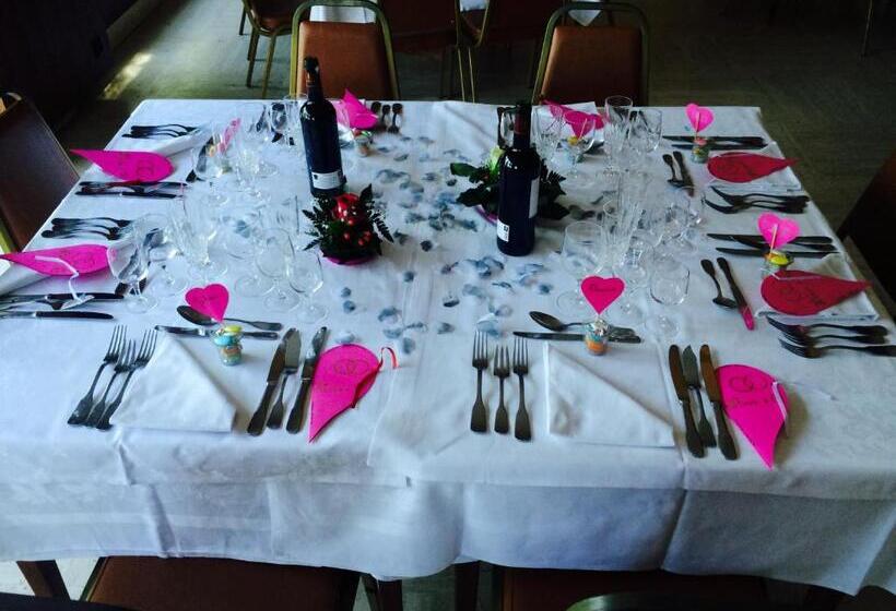 Отель Authentic By Balladins – Rodez / Le Ségala