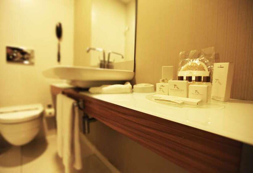 Отель Riva Reşatbey Luxury