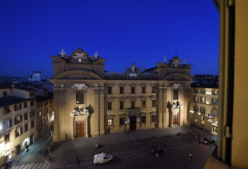 هتل San Firenze Suites & Spa