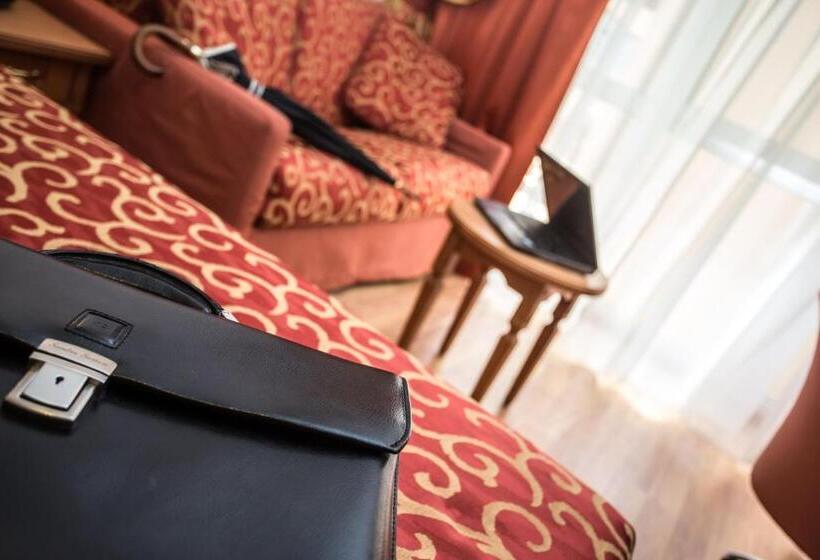 בית מלון כפרי Sartori's