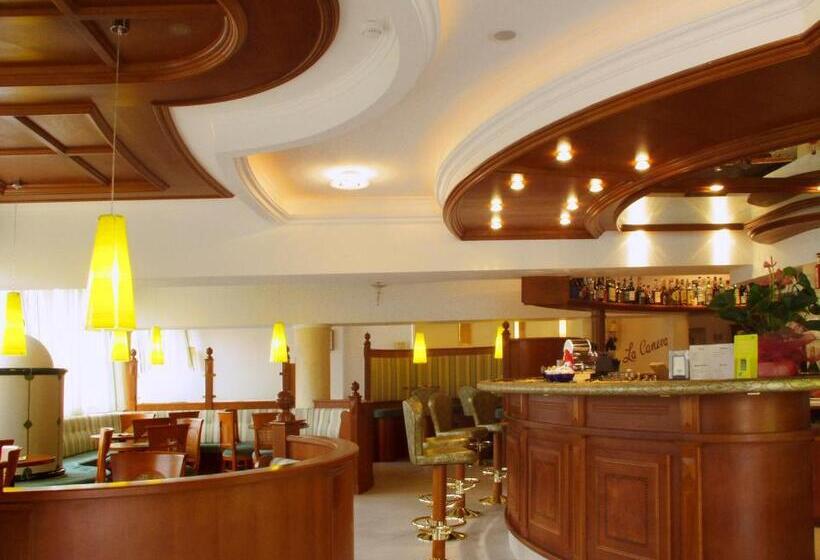 בית מלון כפרי Sartori's