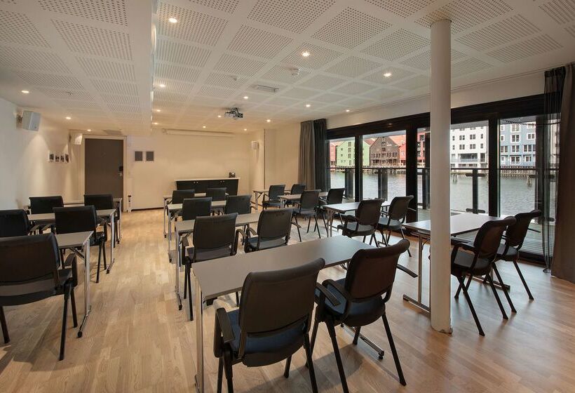 호텔 Scandic Bakklandet