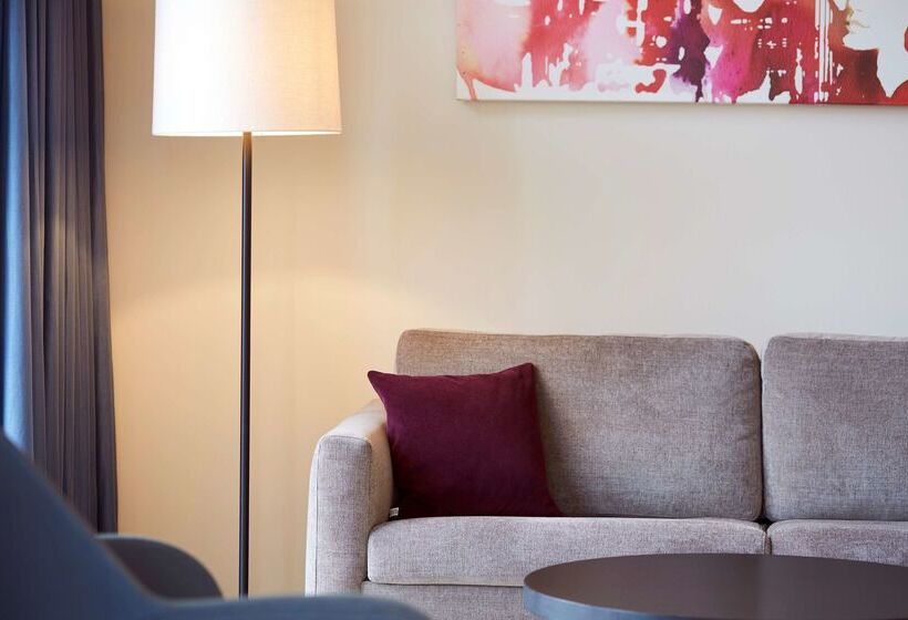 酒店 Scandic Hamburg Emporio