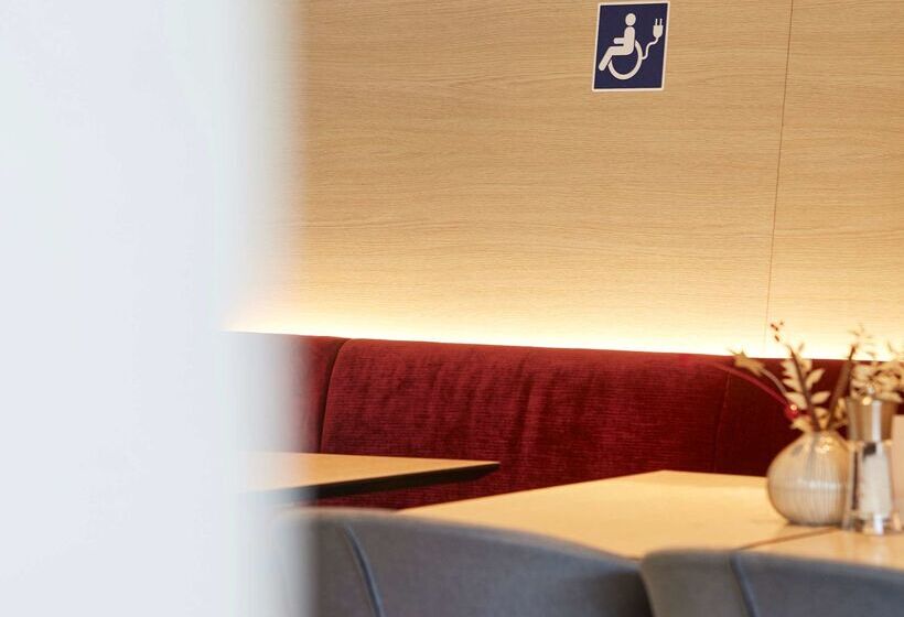 酒店 Scandic Hamburg Emporio