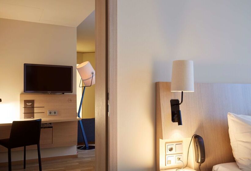 酒店 Scandic Hamburg Emporio