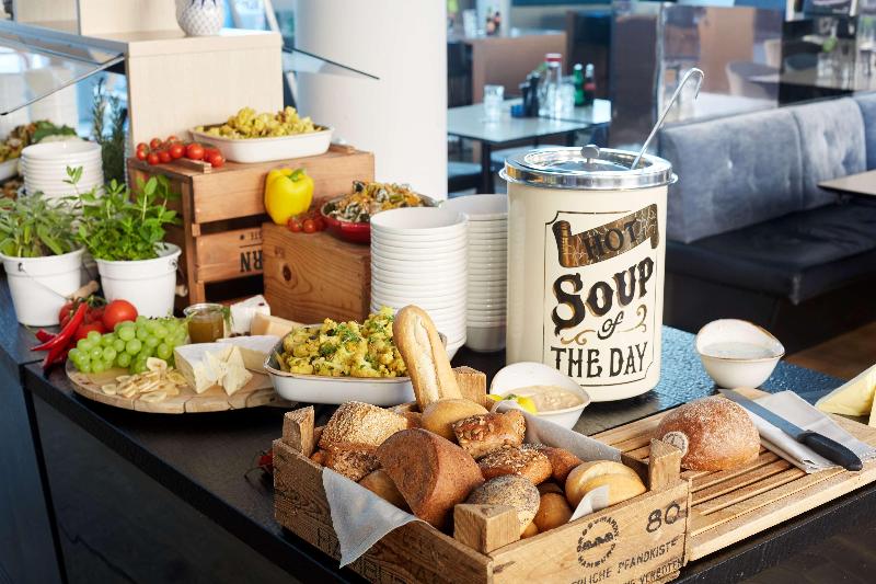 酒店 Scandic Hamburg Emporio