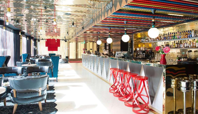 ホテル Scandic Paasi