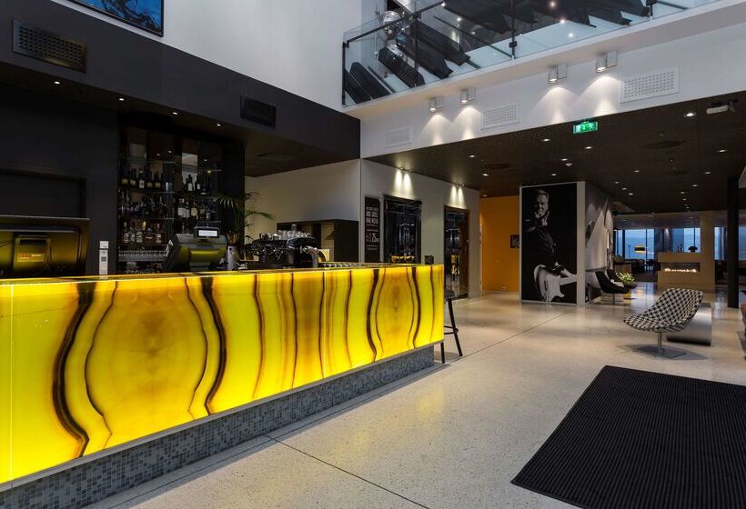 בית מלון כפרי Scandic Rock City