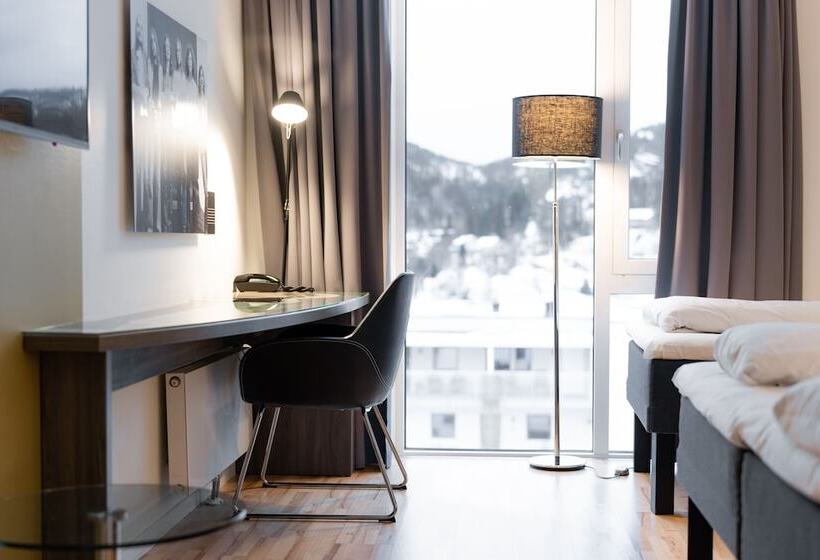 호텔 Scandic Rock City