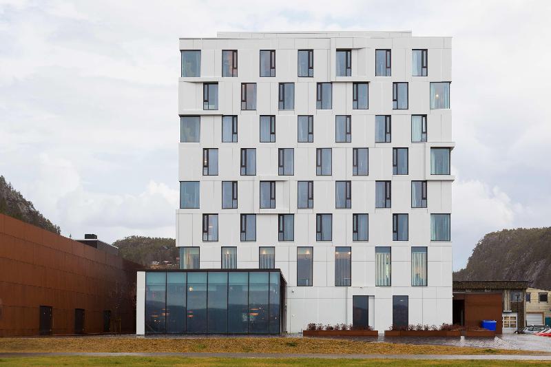 בית מלון כפרי Scandic Rock City