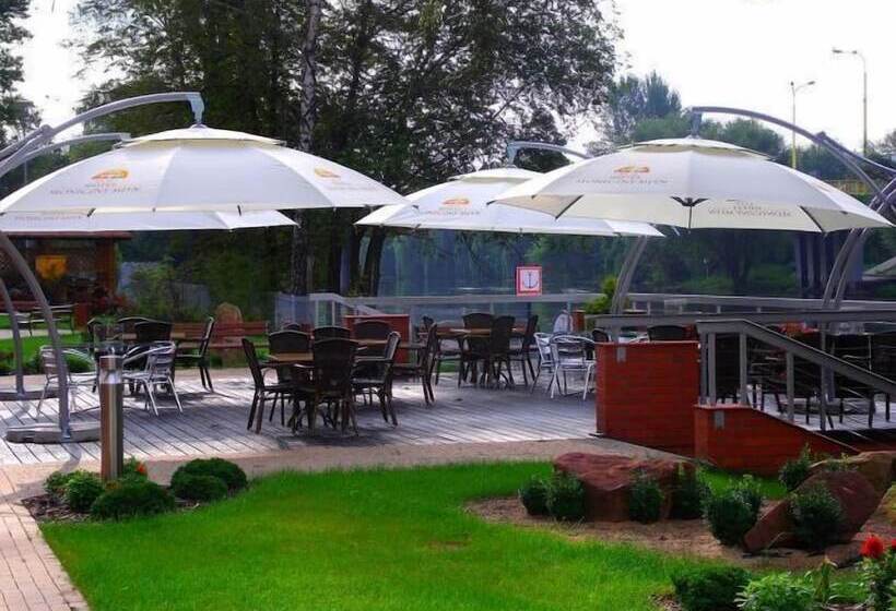 هتل Słoneczny Młyn