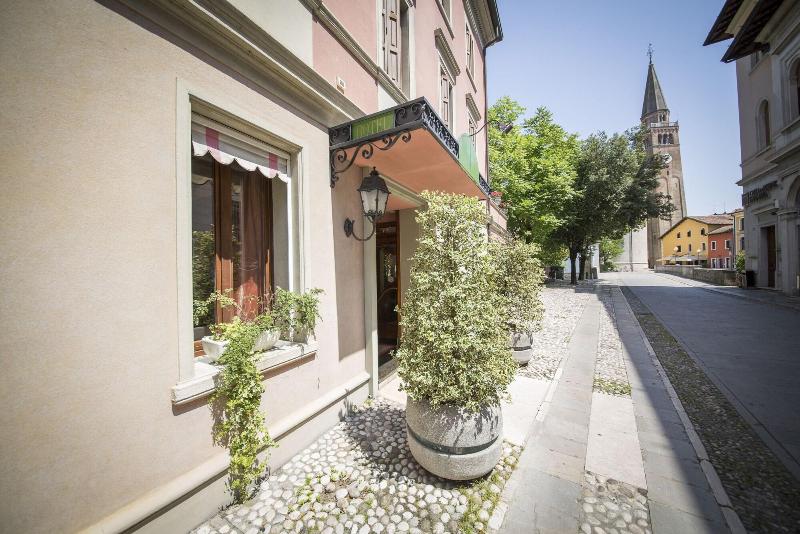 בית מלון כפרי Spessotto