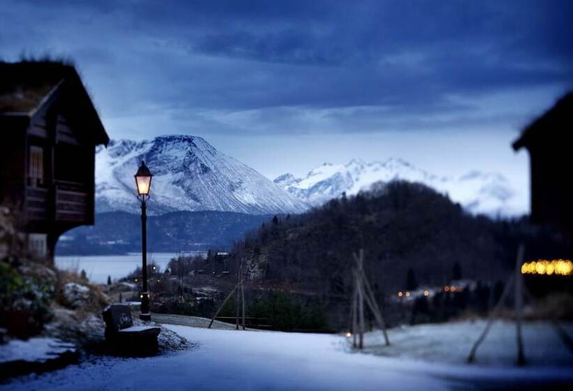 Отель Storfjord