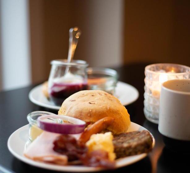 Отель Struer Grand