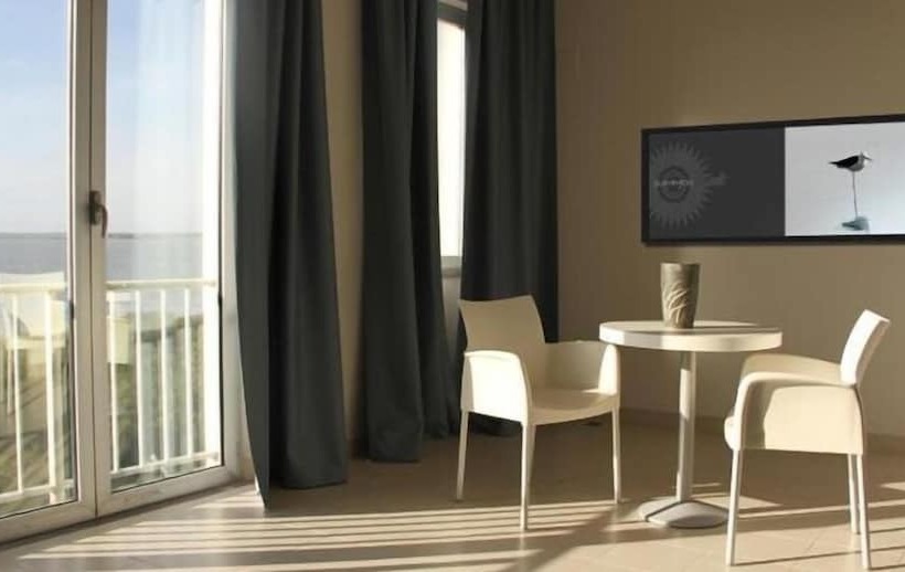 Отель Summertime