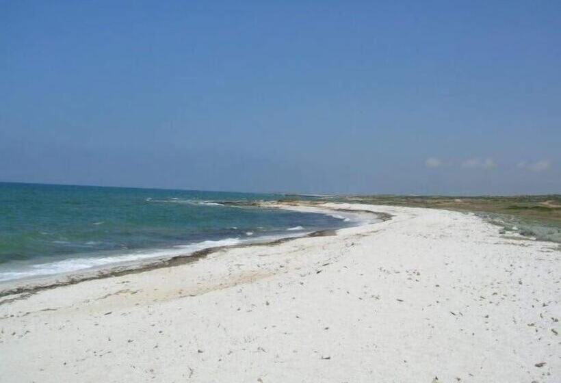 Отель Summertime