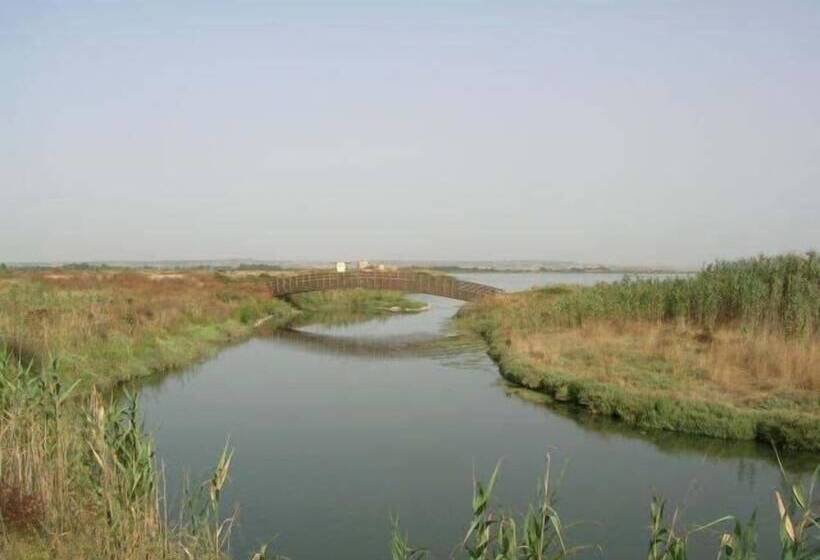 Отель Summertime