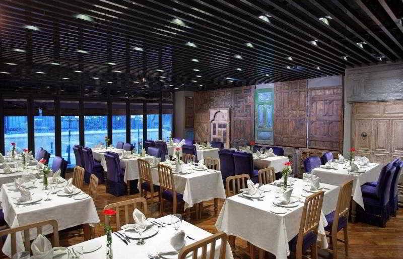 Sura Design Hotel & Suites